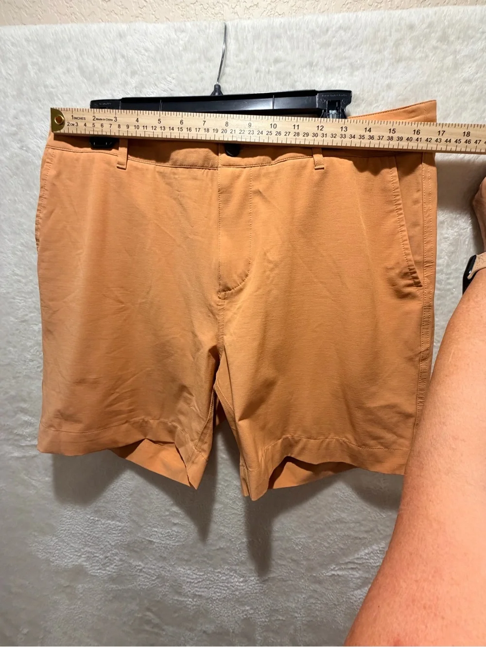 Faherty All Day Shorts Peach Stretch Performance Casual Travel Men 34 CMB3009